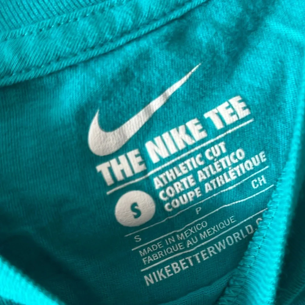 🛍️5️⃣ / 💲2️⃣5️⃣🛍️ - Nike Miami Dolphins Jersey with Number 11